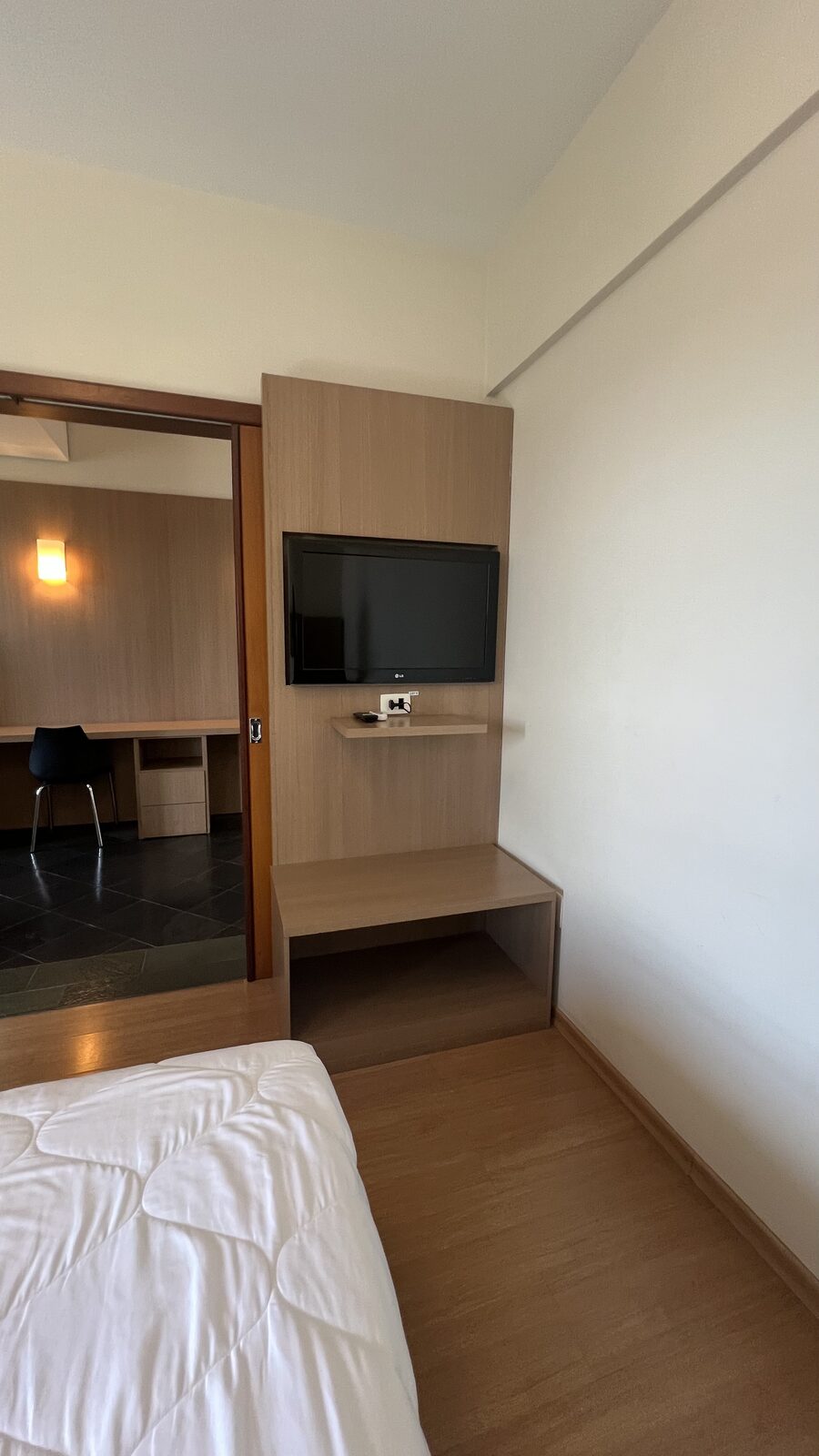 Quarto Casal com cama de casal — Sete Lagoas Residence Hotel